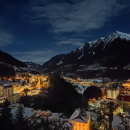 Breathtaking Alpine Views Near Lifts 135m2 Apartment Bad Gastein